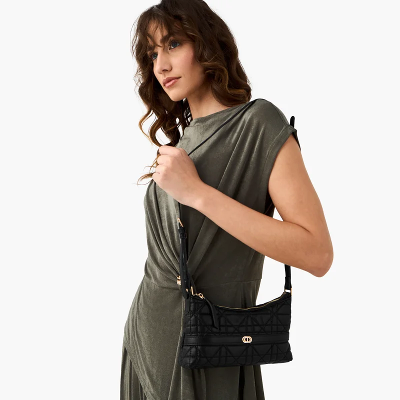 ساشا Sasha-Tia-Baguette bag-W/Quilting detail & metal highlight-Black-Q2-AW25
